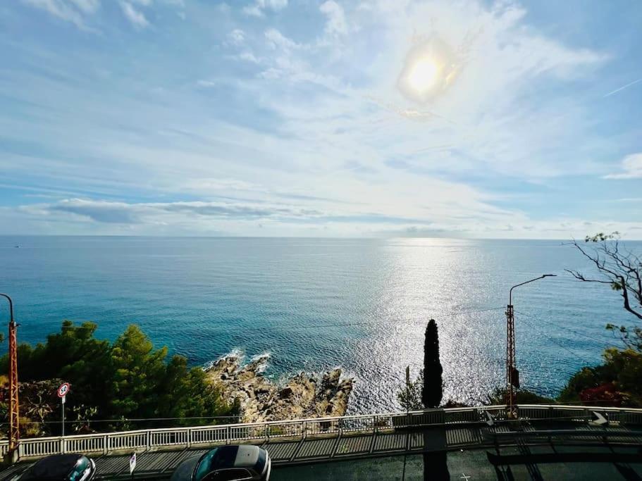 Suite Sunset 11 - Fronte Mare Сан Ремо Екстериор снимка
