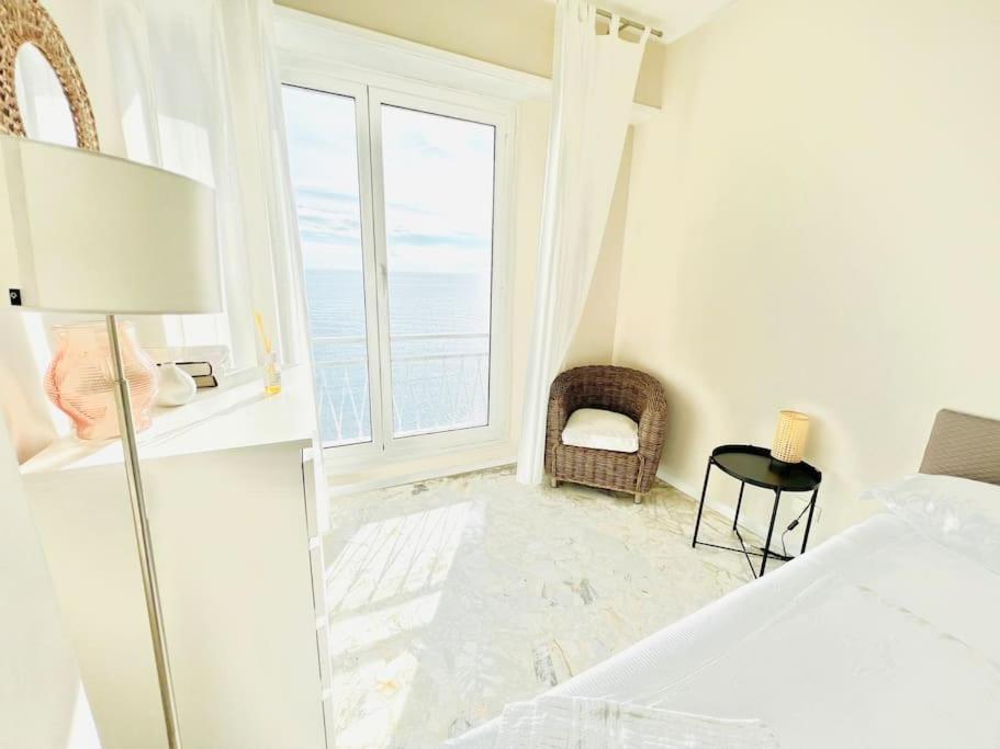 Suite Sunset 11 - Fronte Mare Сан Ремо Екстериор снимка