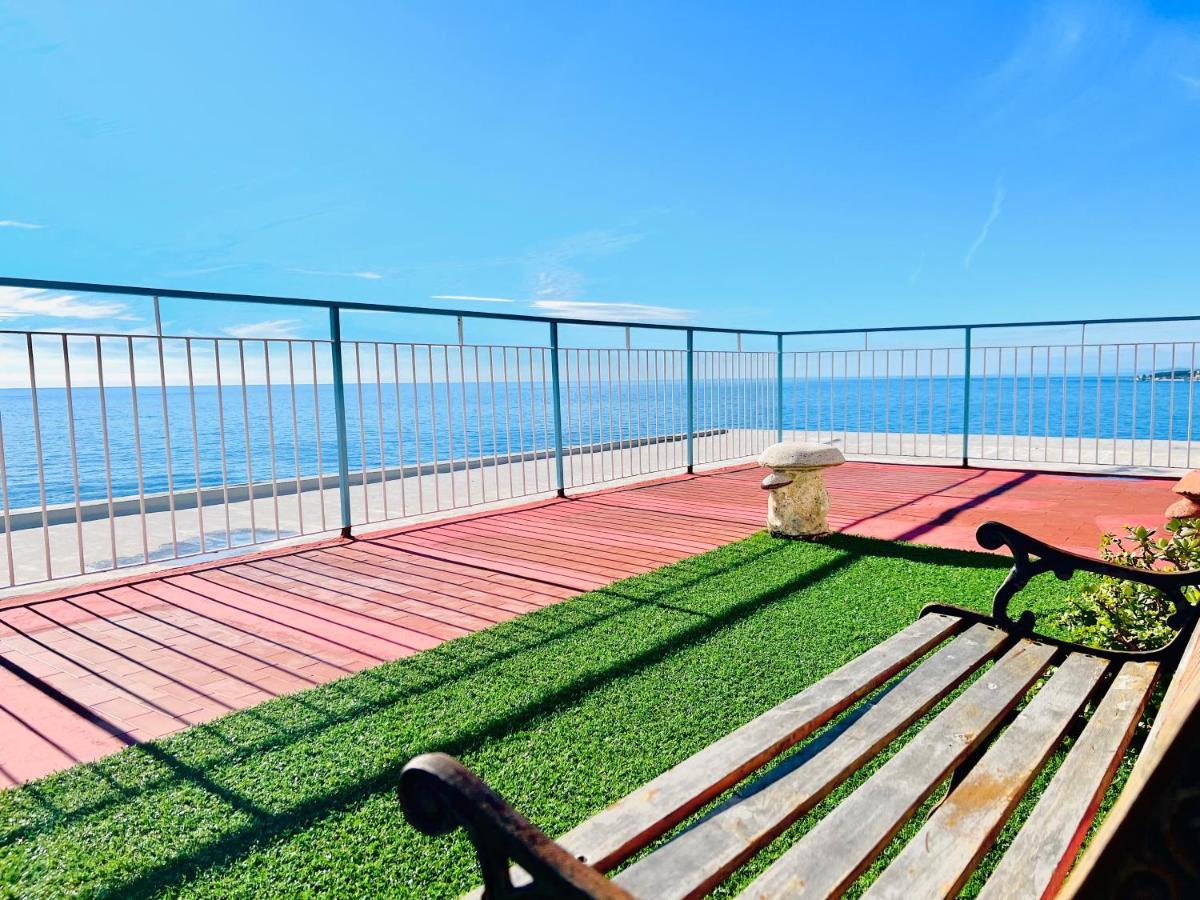 Suite Sunset 11 - Fronte Mare Сан Ремо Екстериор снимка
